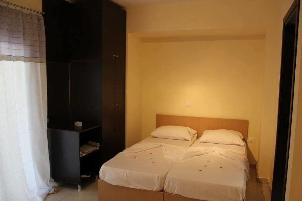 Helen Apartments Rethymno Exterior foto